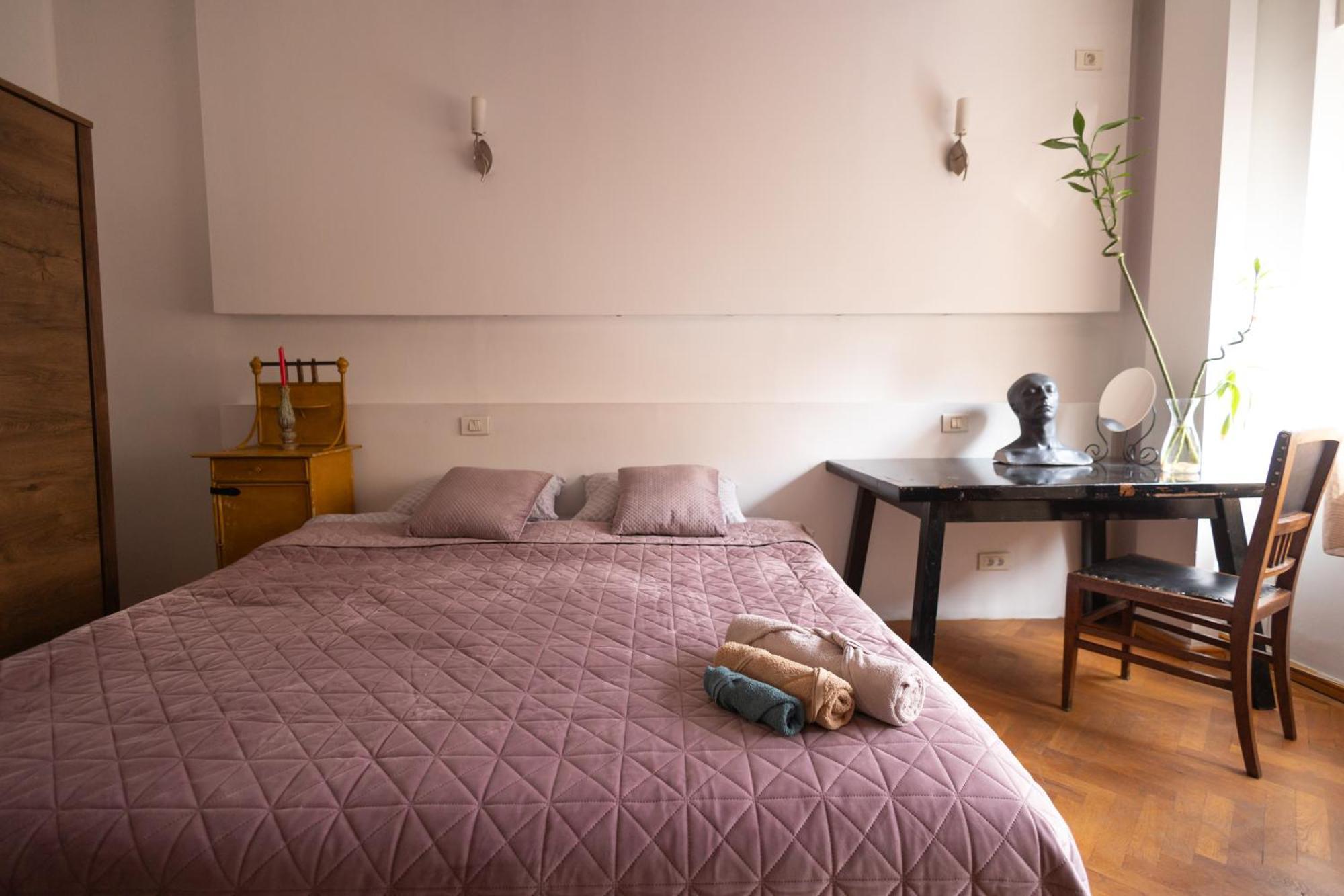 Shared Retro Vintage Luxury Apartment 부쿠레슈티 외부 사진